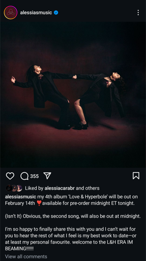 Alessia's official announcement on Instagram.