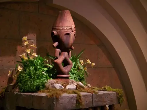 A horga'hn of the planet Risa